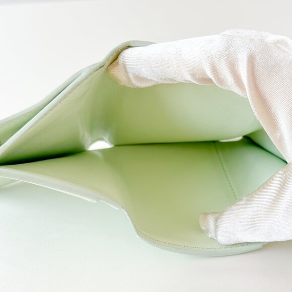 Louis Vuitton Summer Stardust Capucines Wallet - Picture 11 of 15